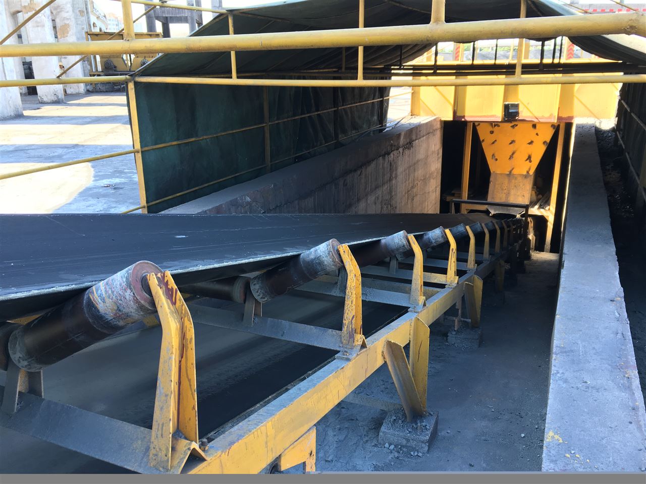 运输机XT-B-12GH耐腐蚀两级跑偏开关报价_耐腐蚀两级跑偏开关化工厂跑偏开关销售