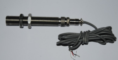 转速传感器CS-2-2CS-2-2皮带测速传感器AHE-S3012M 转速传感器CS-2-2CS-2-2皮带测速传感器AHE-S3012M