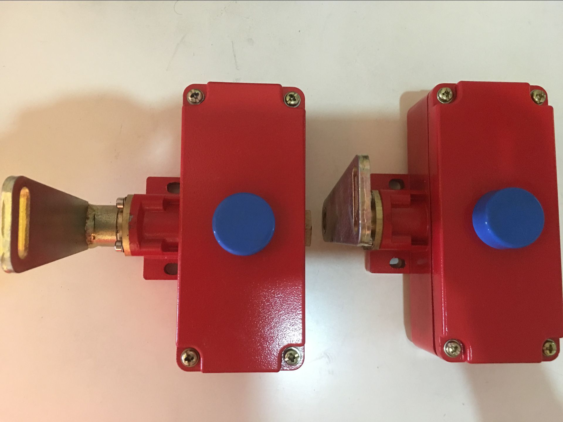 紧急拉线开关ZS75S10/1SV_拉线开关工厂直营